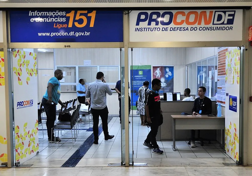 BRASILIANAS | Novo WhatsApp amplia acesso do consumidor