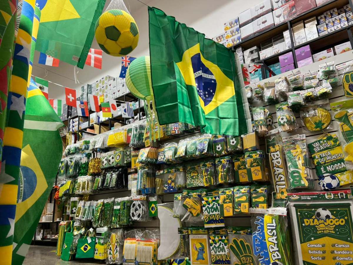 BRASILIANAS | Com&eacute;rcio do DF projeta alta nas vendas durante a Copa do Mundo
