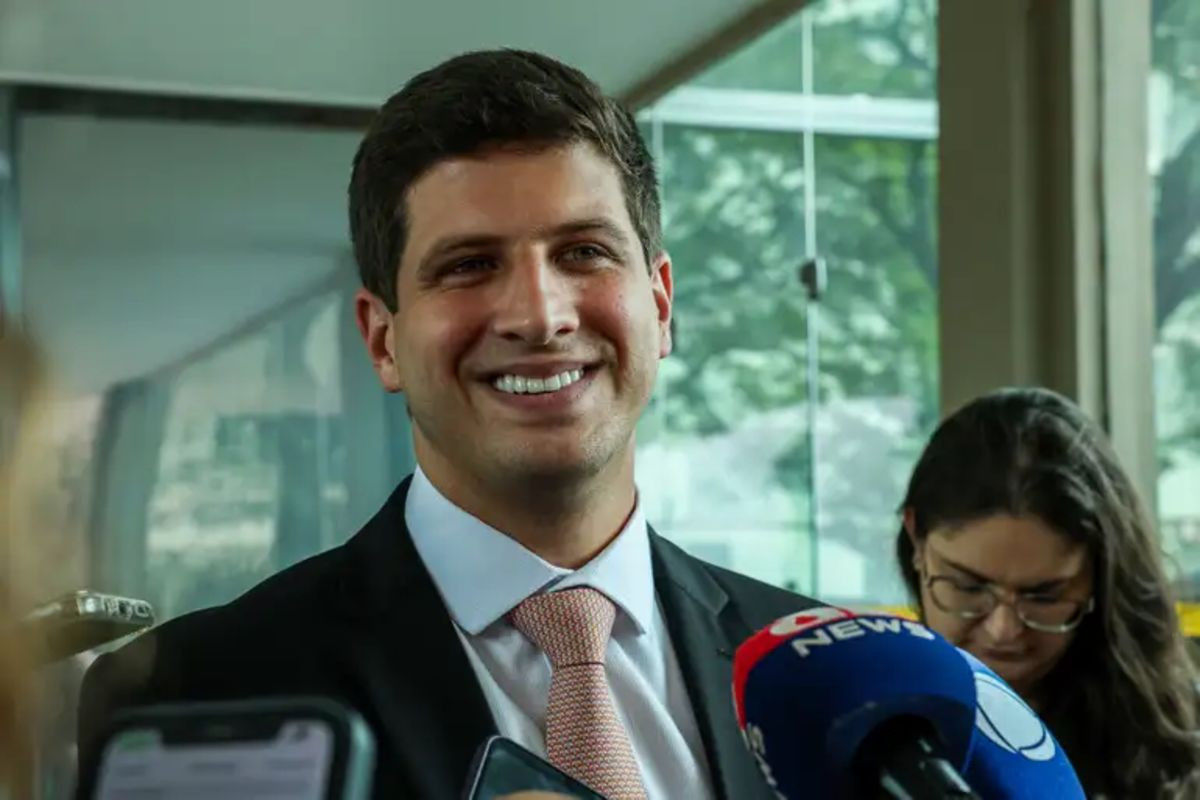 Prefeitura de Jo&atilde;o Campos &eacute; alvo de apura&ccedil;&atilde;o no TCU ap&oacute;s den&uacute;ncia sobre acordo que envolve R$ 53,6 milh&otilde;es destinados &agrave; educa&ccedil;&atilde;o