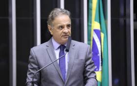 O ensaio de voo dos tucanos