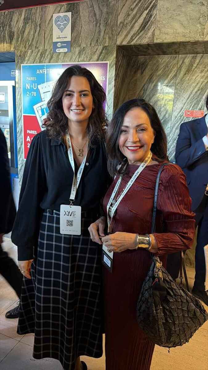 A jornalista Liliana Rodriguez e a sobrinha, Advogada Luiza Lucas Bruxellas