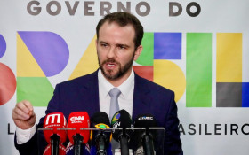 An&uacute;ncio dos EUA: ruim para o pa&iacute;s, bom para Lula
