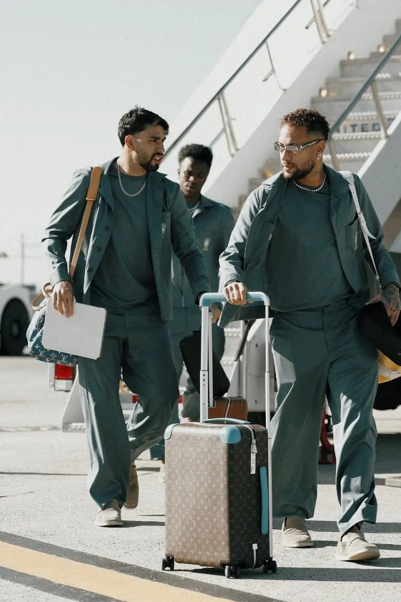 Neymar corre contra o tempo pela Copa do Mundo