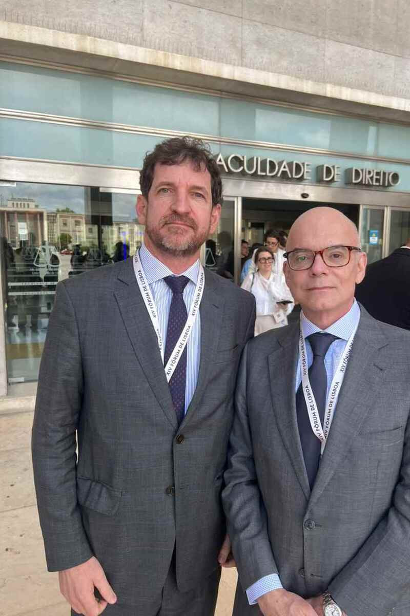O procurador do Estado e ex-secretário da Casa Civil do Governo do Rio, Leonardo Espíndola, com Daniel Homem de Carvalho