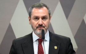 Andrei Rodrigues defende PF sem vi&eacute;s pol&iacute;tico em meio a tens&atilde;o com STF