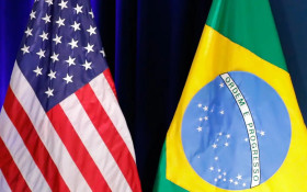 Brasil busca acordo para evitar tarifa extra dos EUA sobre produtos