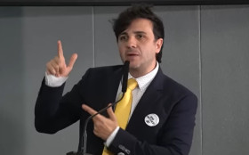 Renan Santos cresce mais r&aacute;pido do que o partido Miss&atilde;o esperava