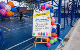 Prefeitura de Caxias entrega nova escola reformada
