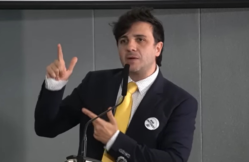 Renan Santos cresce mais r&aacute;pido do que o partido Miss&atilde;o esperava