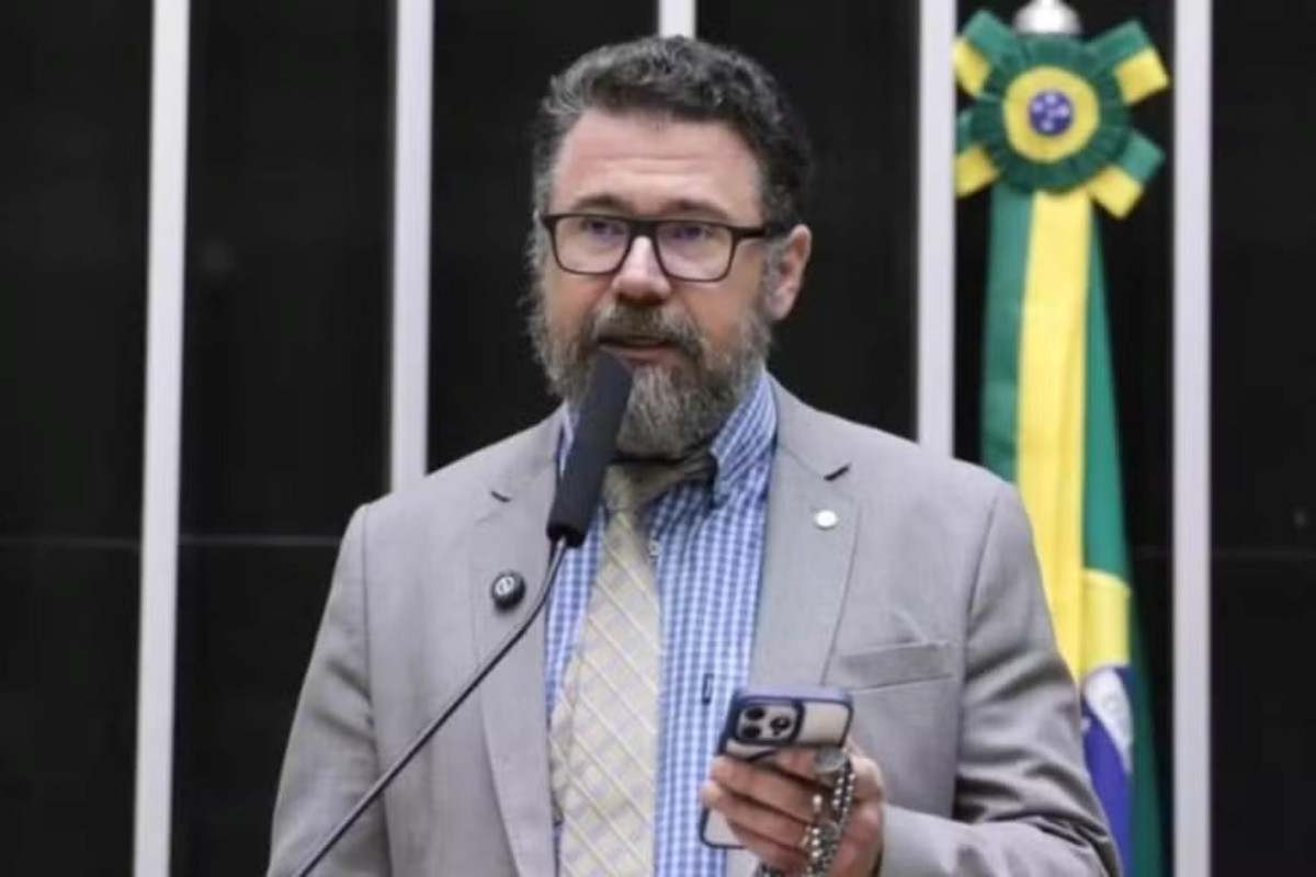 Conselho de &Eacute;tica suspende deputado do PL por ofensas a Hugo Motta