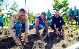 Membros do Centro Pop fazem Oficina de Jardinagem