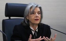 C&aacute;rmen L&uacute;cia alerta sobre o uso (e abuso) de IA nas elei&ccedil;&otilde;es