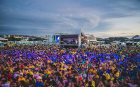 Niter&oacute;i ter&aacute; 'fan fest estrelado' para os jogos do Brasil na Copa