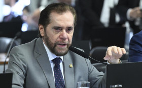 CCJ do Senado aprova mais autonomia para o BC