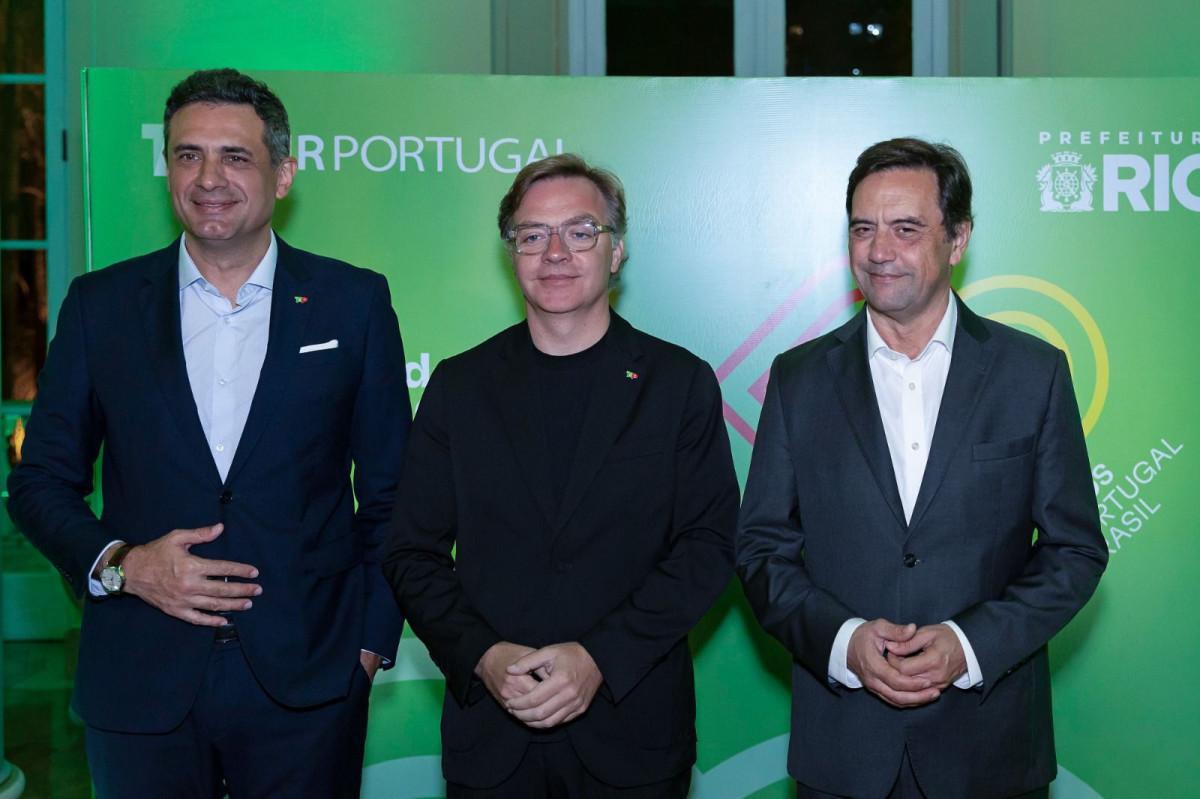 Carlos Antunes, Diretor da TAP para as Américas; Carlos Oliveira, Chairman da TAP; e Luís Rodrigues, CEO da TAP, no evento no Palácio da Cidade, no Rio
