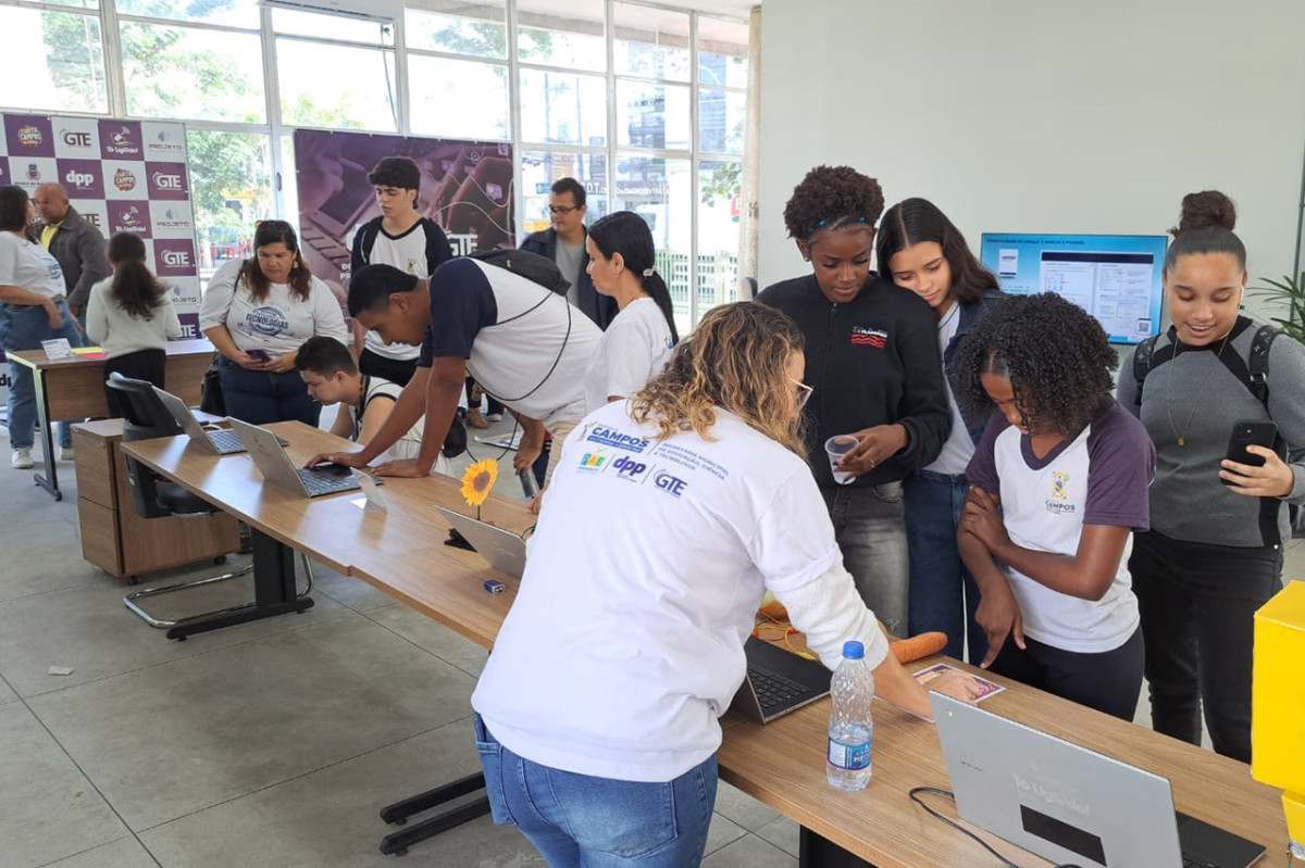 Campos realiza jornada pedag&oacute;gica sobre tecnologia