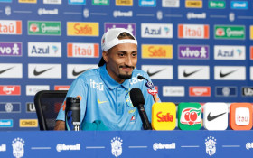 Raphinha elogia Ancelotti e busca evolu&ccedil;&atilde;o na Sele&ccedil;&atilde;o Brasileira