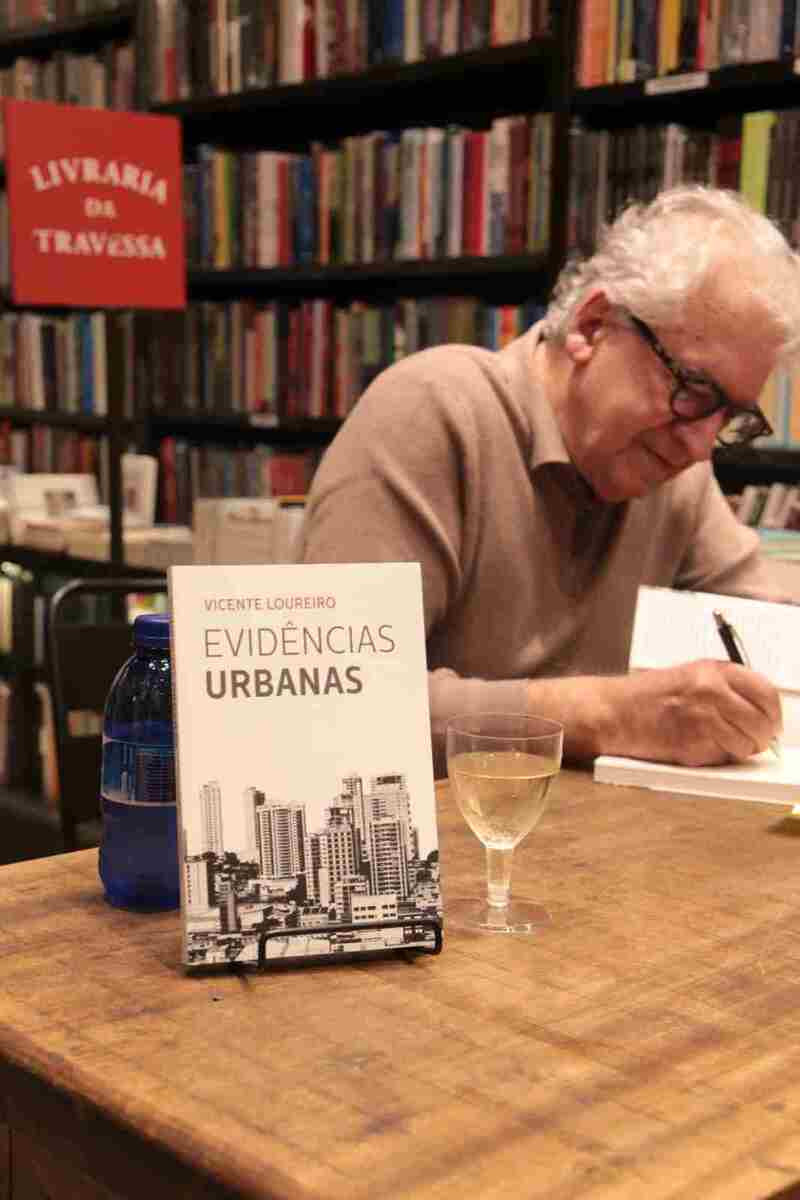 O autor e colunista do Correio da Manhã, Vicente Loureiro
