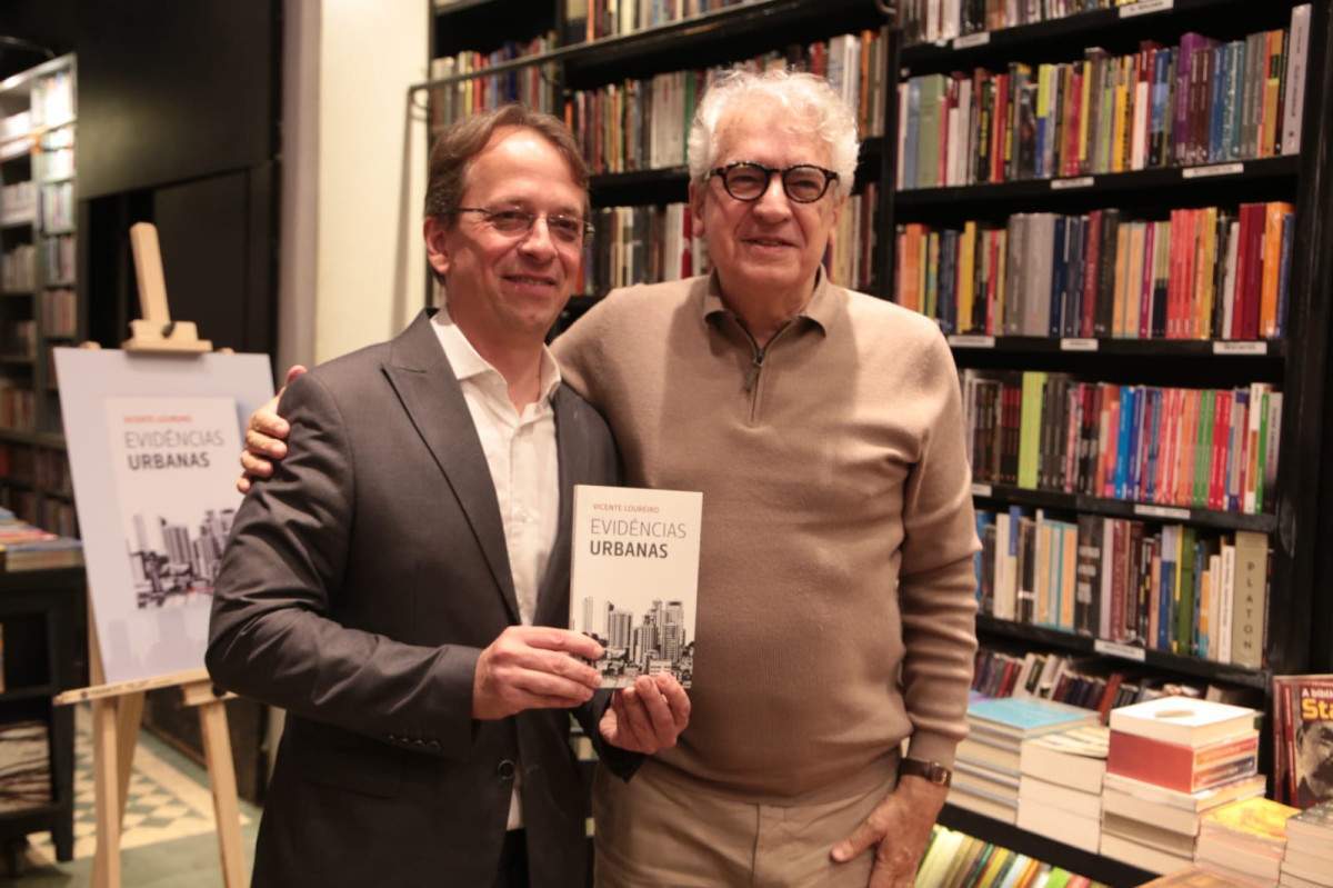 Presidente da Agetransp, Adolpho Konder compareceu ao evento do conselheiro da entidade