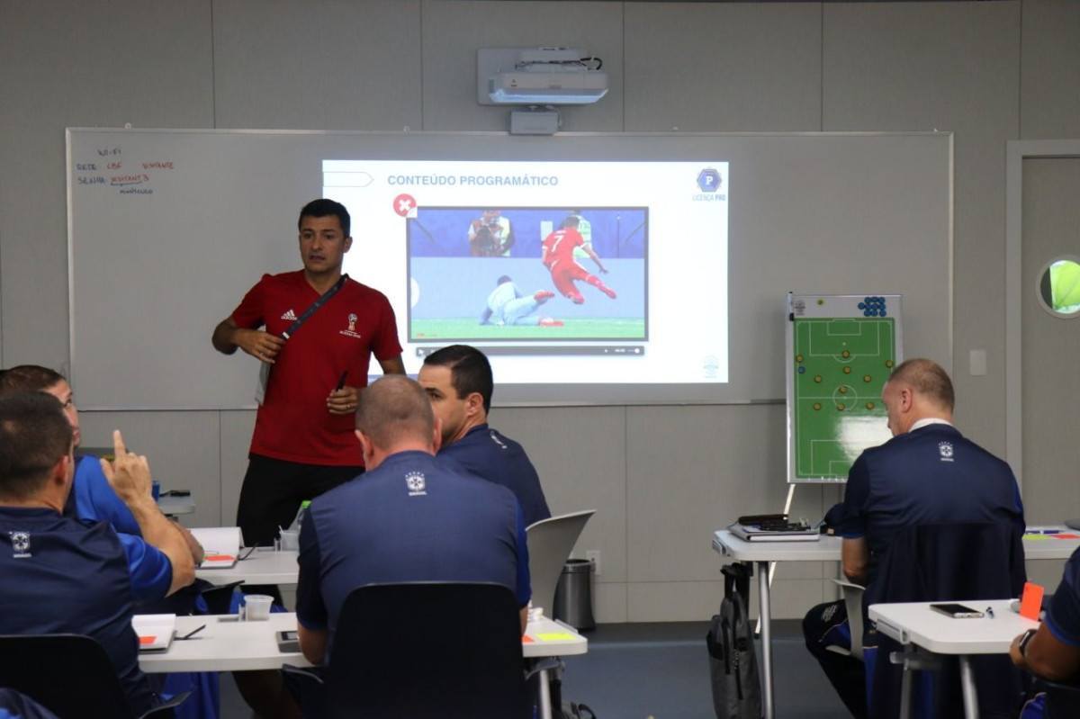 Trabalhos na Cidade do Futebol