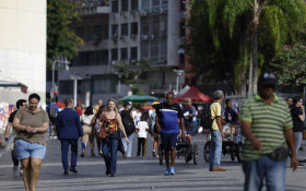 Sal&aacute;rios diminuem pobreza em 22 regi&otilde;es metropolitanas; Taxa foi de 18,4% em 2025
