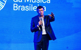 Coluna Magnavita | Andr&eacute; Esteves cita Ricardo Couto como exemplo para o trato da coisa p&uacute;blica no Brasil