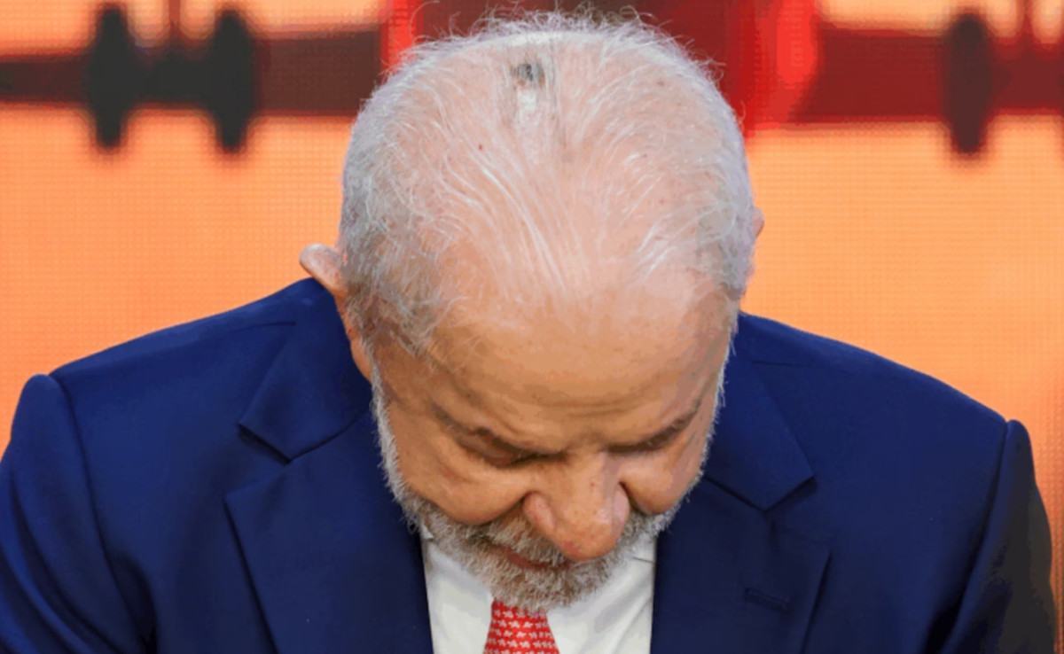 Lula termina radioterapia e relata "cura definitiva" de c&acirc;ncer de pele