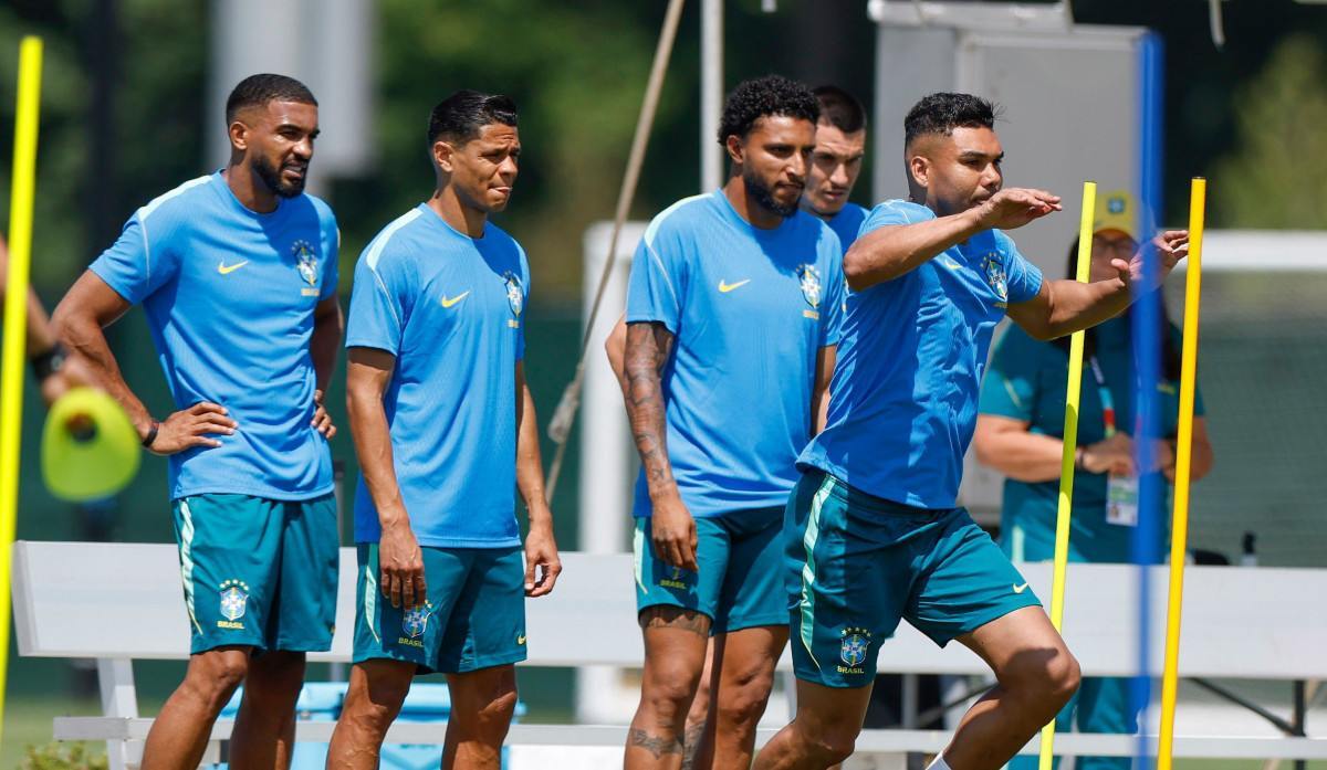 Sem Neymar em campo, Brasil inicia prepara&ccedil;&atilde;o contra o Haiti