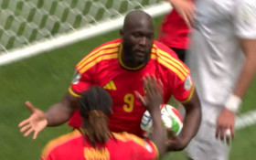 B&eacute;lgica busca empate no fim em duelo contra o Egito
