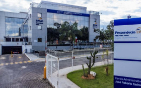 Coluna Magnavita | Nova diretoria de Fecom&eacute;rcio DF