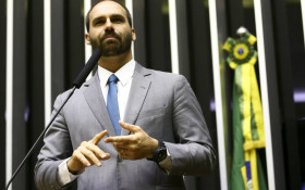 Ap&oacute;s Jair, Eduardo Bolsonaro enfrenta seu pr&oacute;prio julgamento no STF