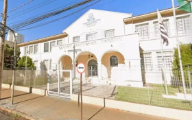 Prefeitura no pr&eacute;dio do Col&eacute;gio Marista