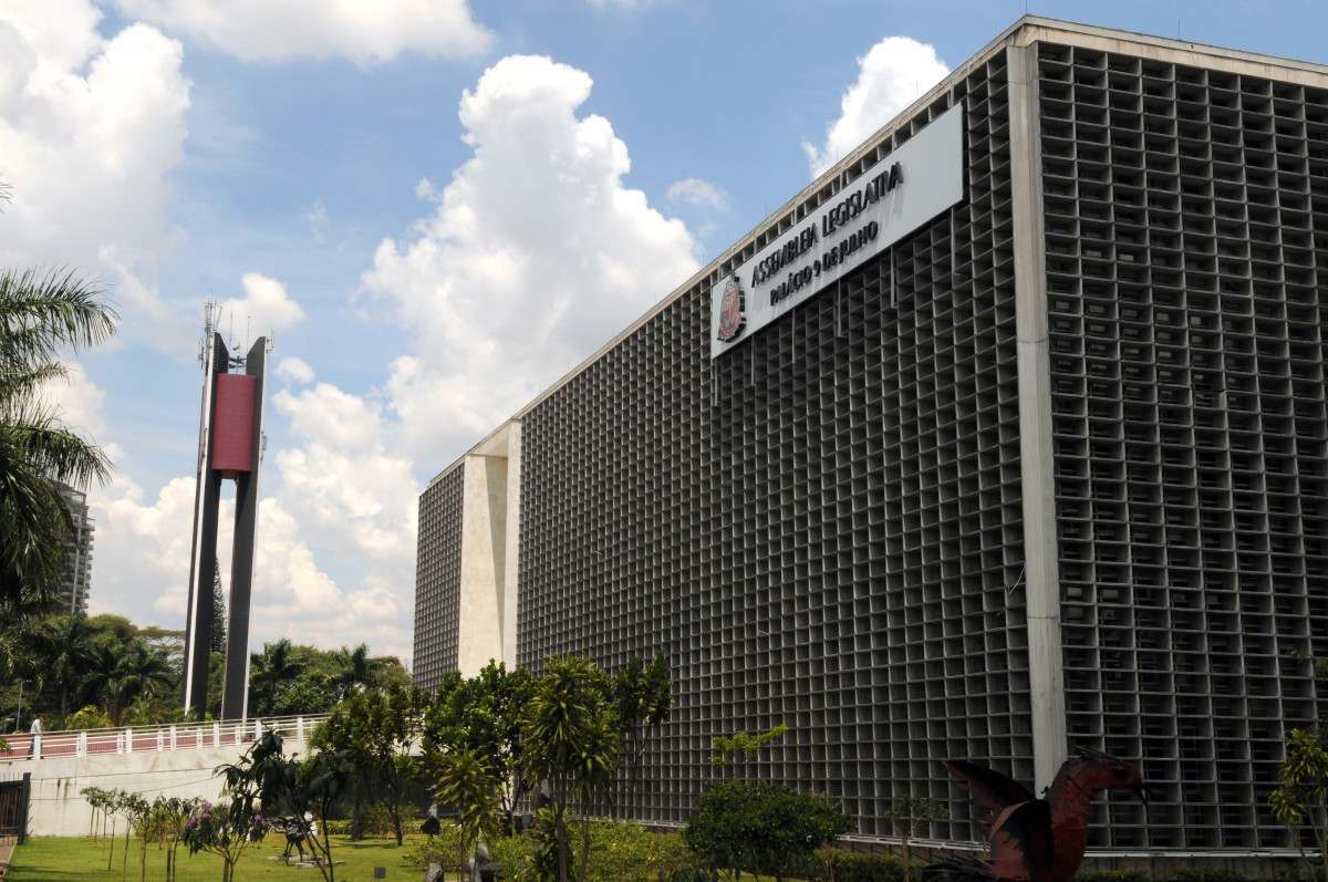 LDO projeta or&ccedil;amento de R$ 368,4 bilh&otilde;es para o Estado em 2027