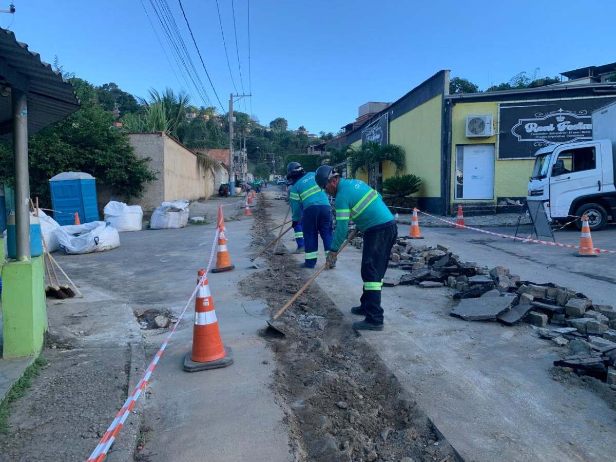 Obras ampliam em Belford Roxo o abastecimento de &aacute;gua
