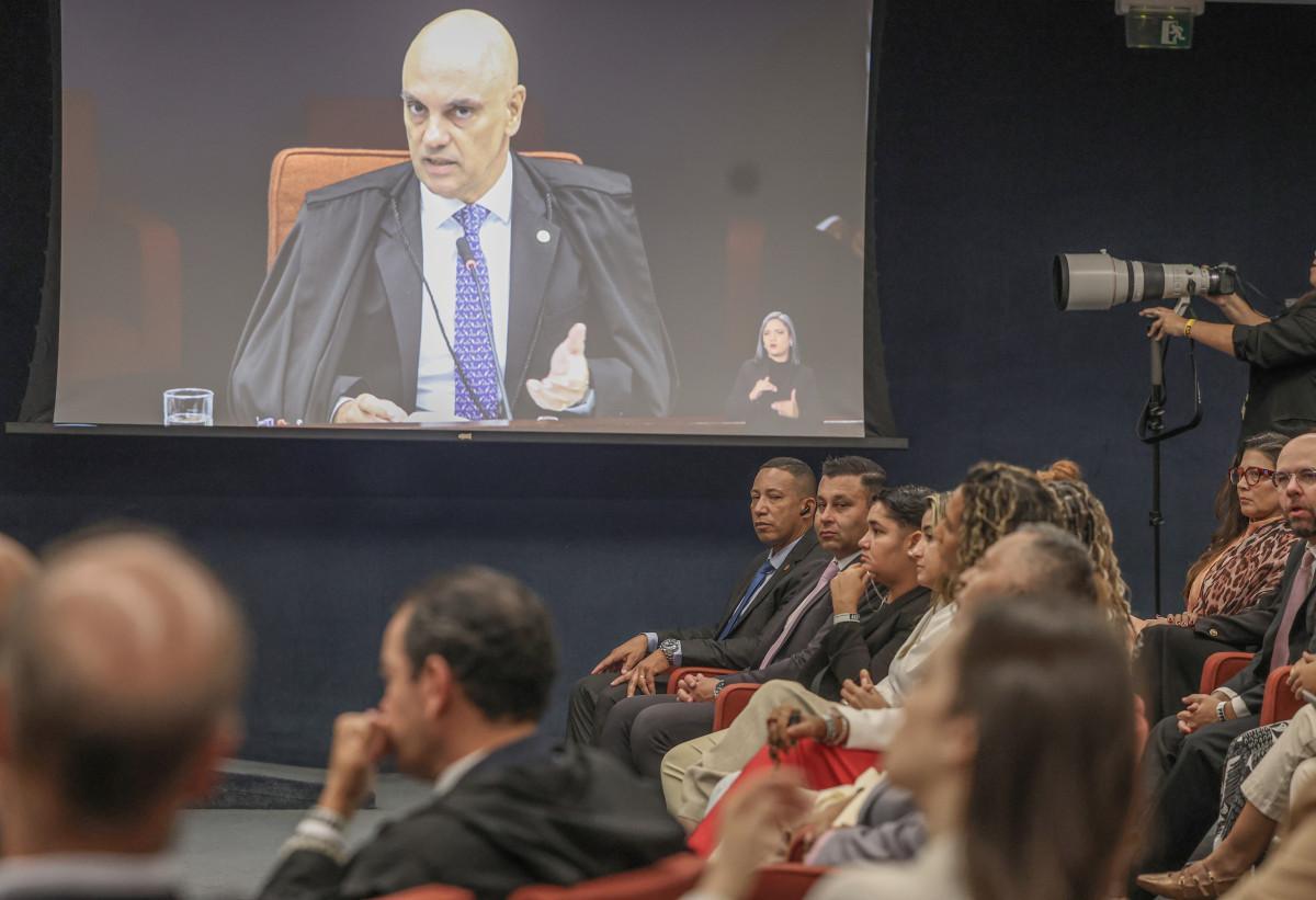 Alexandre de Moraes foi o primeiro a votar pela condenação