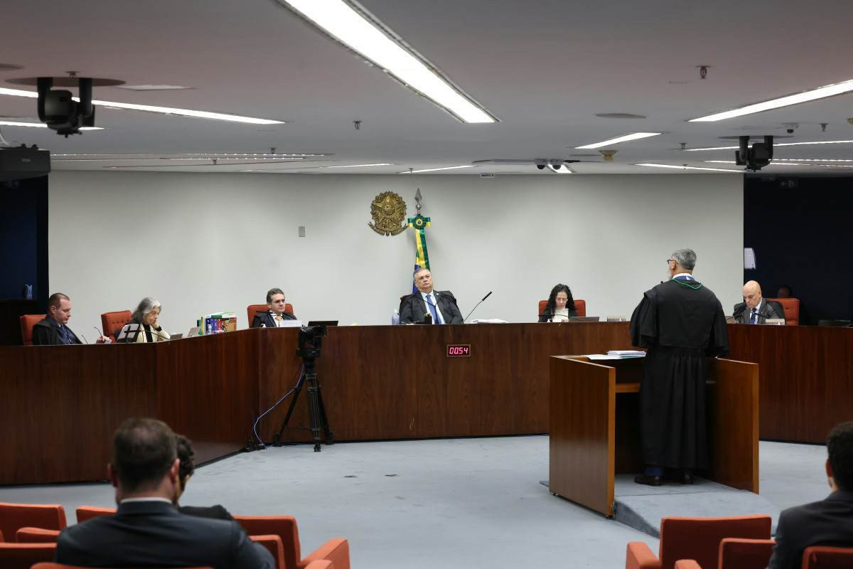 STF condena Eduardo Bolsonaro por coa&ccedil;&atilde;o