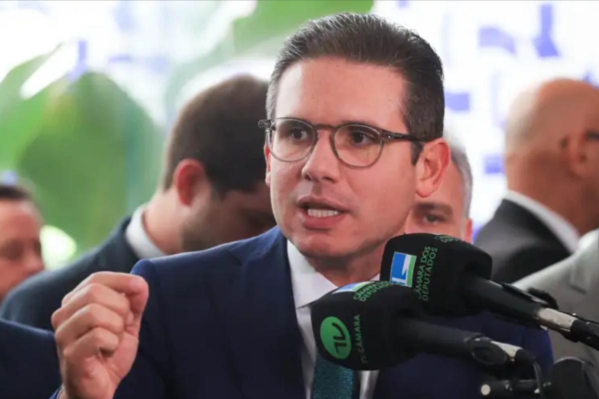 Motta diz que viajou em avi&atilde;o de Vorcaro a convite de Ciro Nogueira