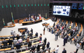 C&acirc;mara aprova MP do Frete com anistia a caminhoneiros por bloqueios de 2022