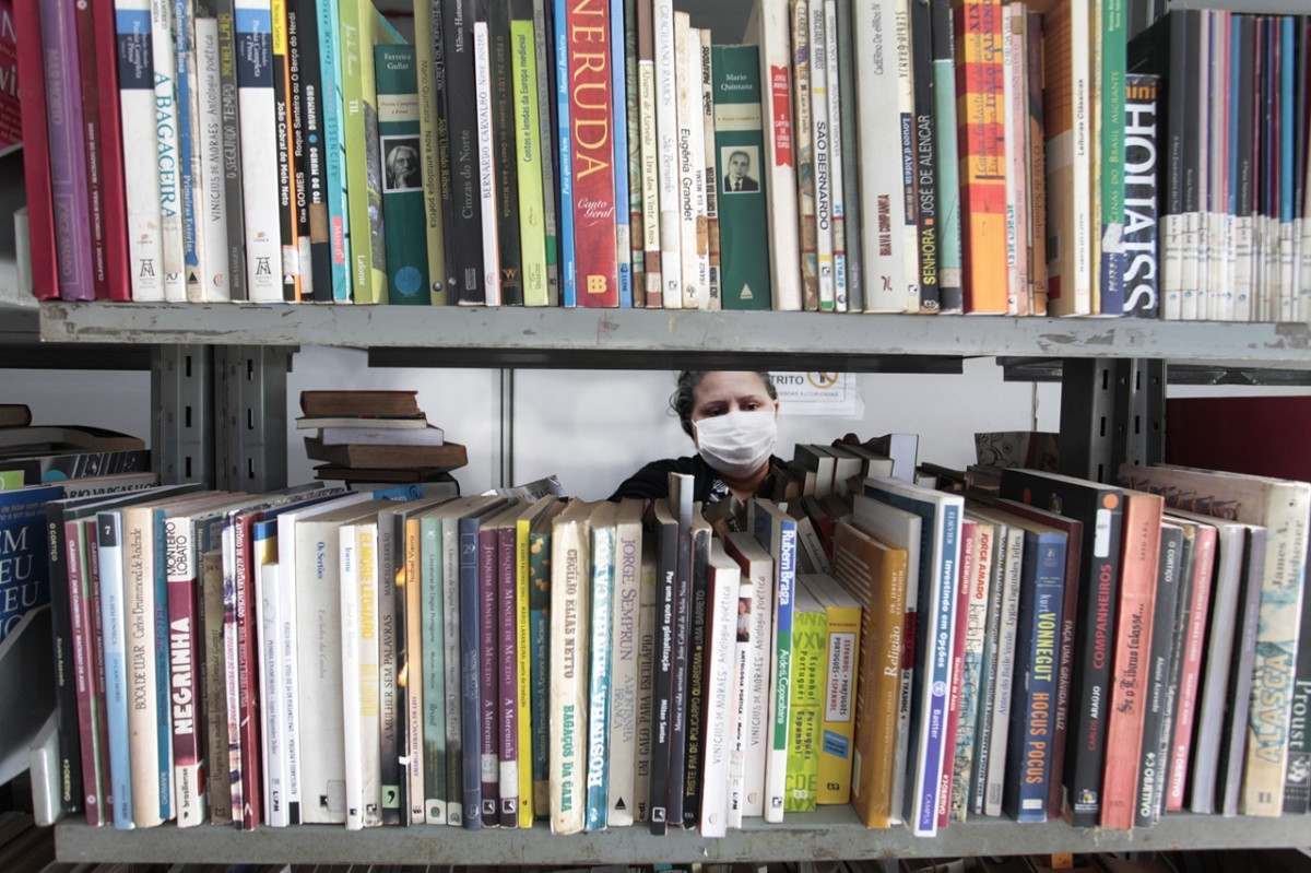Den&uacute;ncias apontam risco em biblioteca de Piracicaba