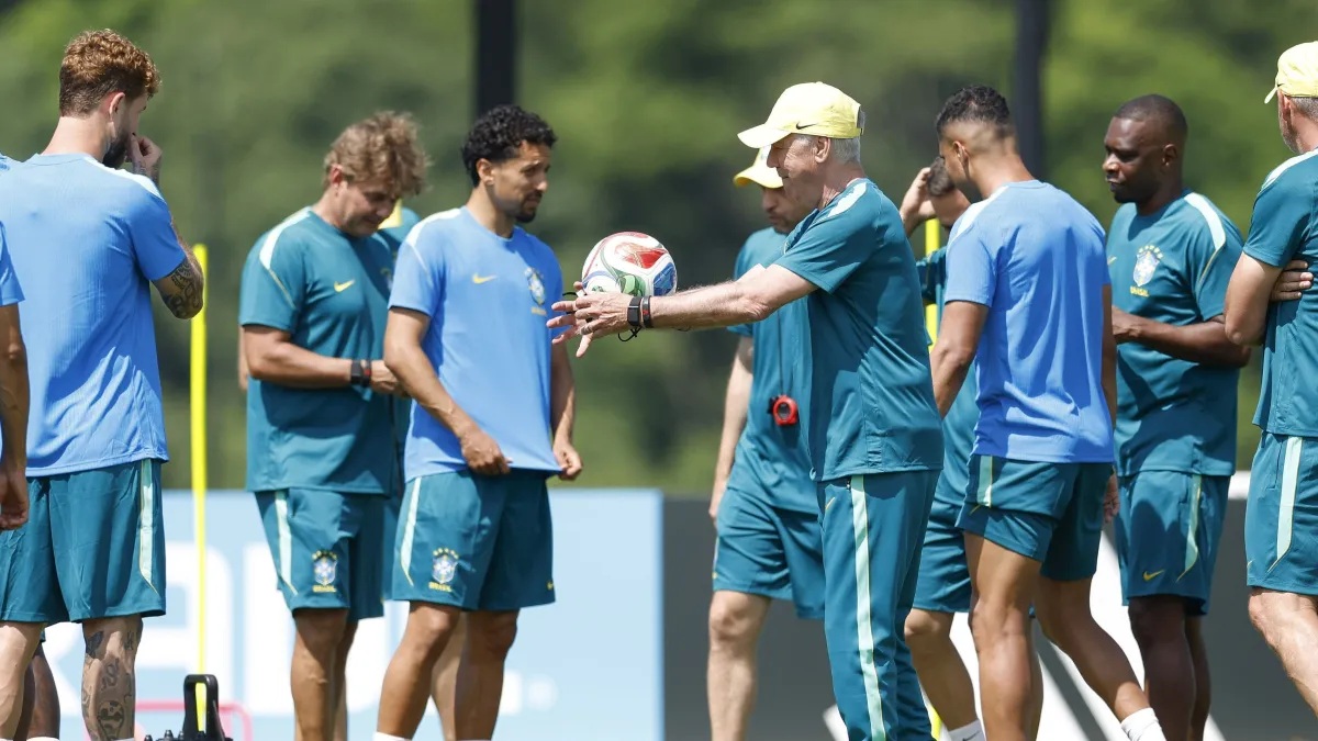 Sem Neymar, Brasil ter&aacute; mudan&ccedil;as contra o Haiti
