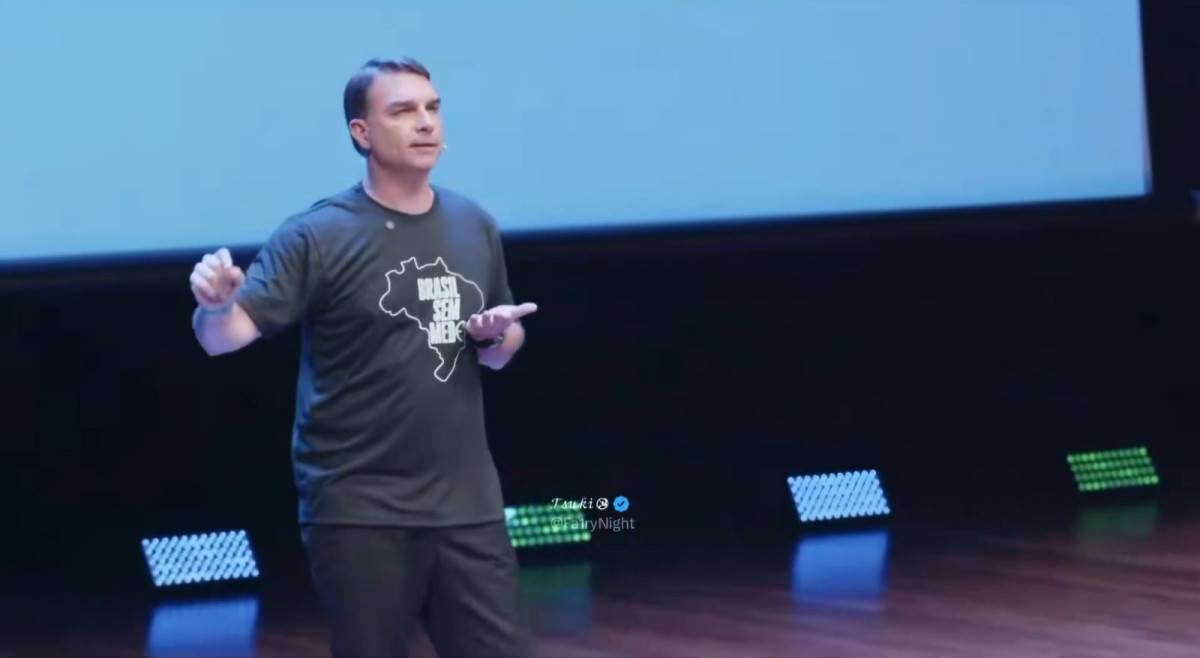 Fl&aacute;vio apresenta programa de seguran&ccedil;a