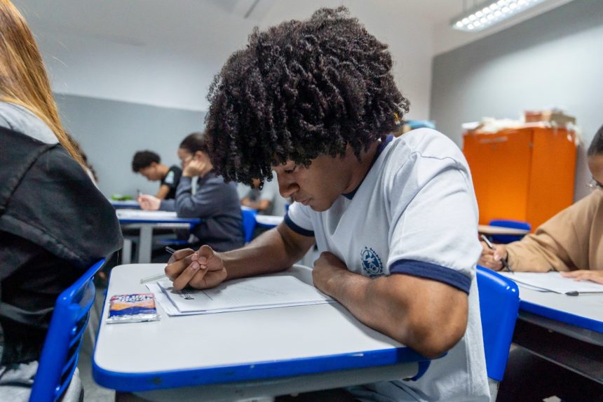 ICMS Educacional &eacute; regulamentado no Rio com vetos de Ricardo Couto