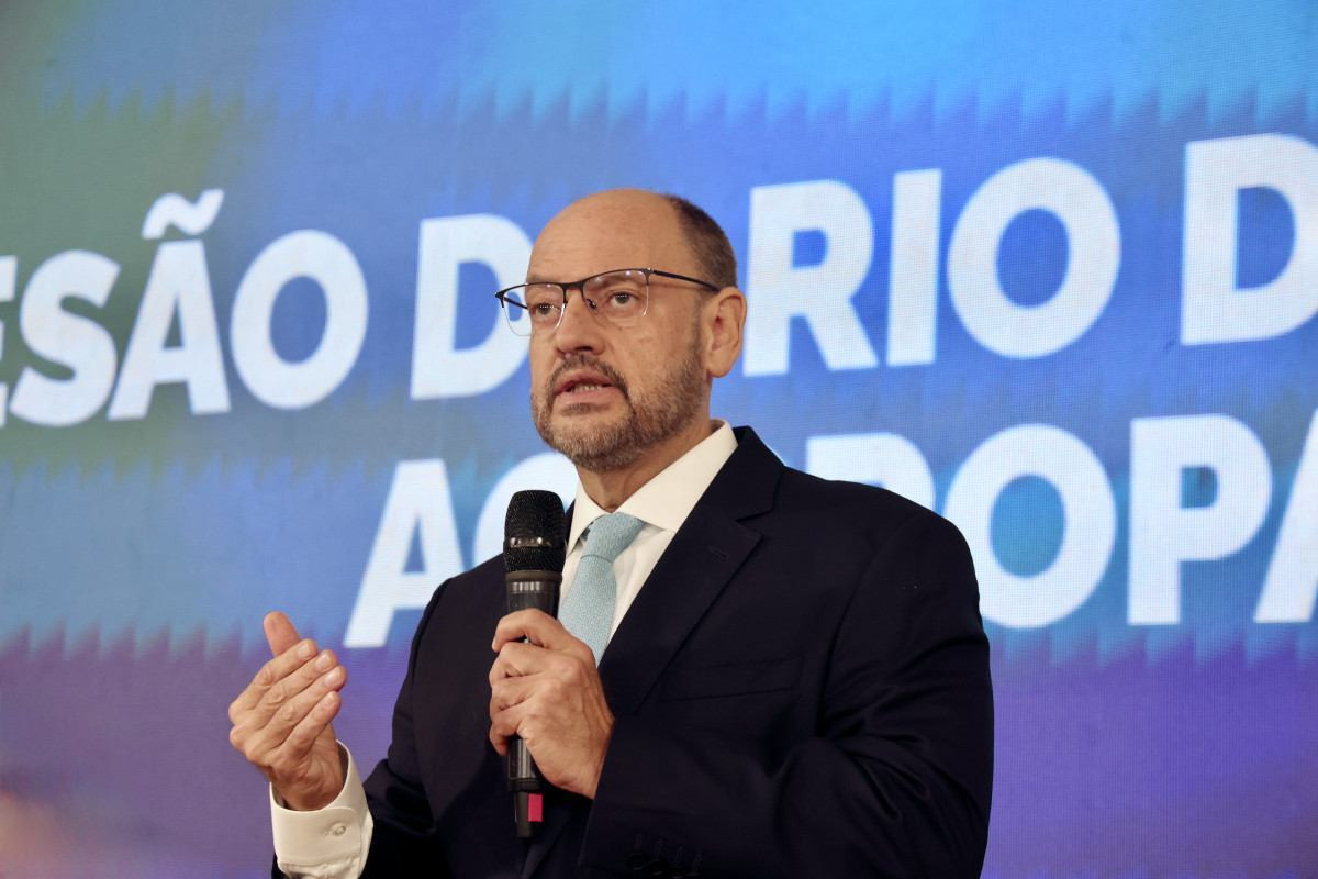 Coluna Magnavita | Couto pode fazer hist&oacute;ria