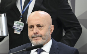 Mendon&ccedil;a d&aacute; 48 horas para Papuda esclarecer suposto depoimento ilegal de operador do INSS