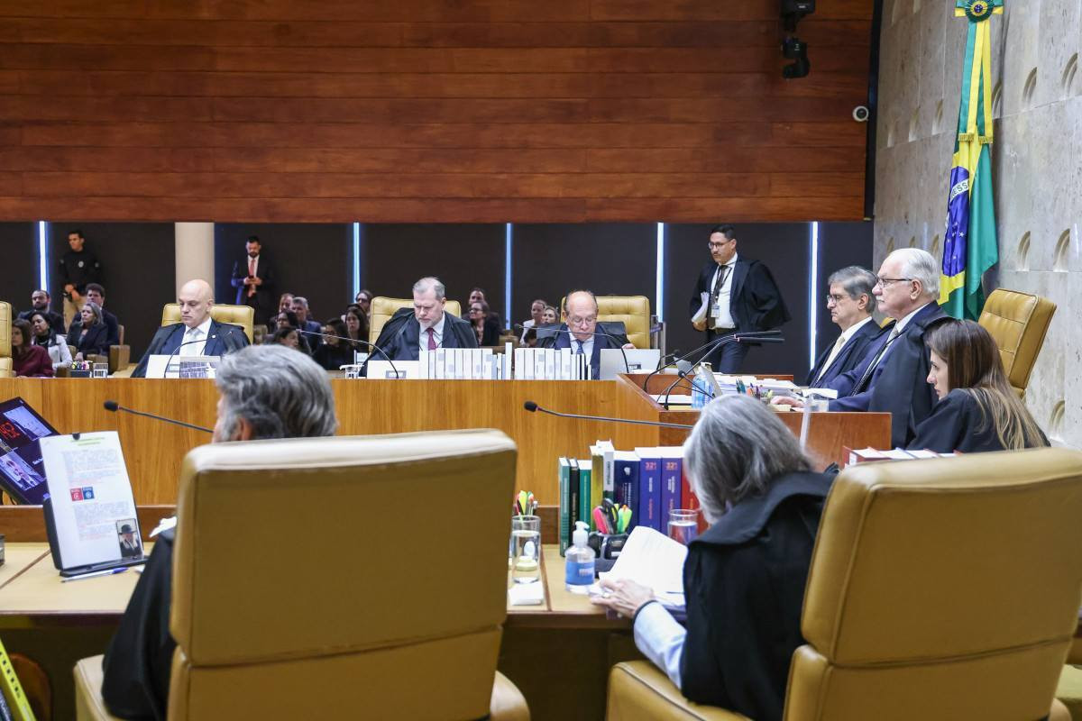 STF libera pagamento de parte dos extras do Judici&aacute;rio