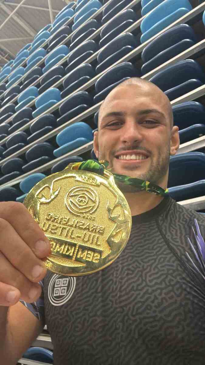 Atleta de Rio das Ostras representar&aacute; o Brasil em torneios de Jiu‑Jitsu nos EUA