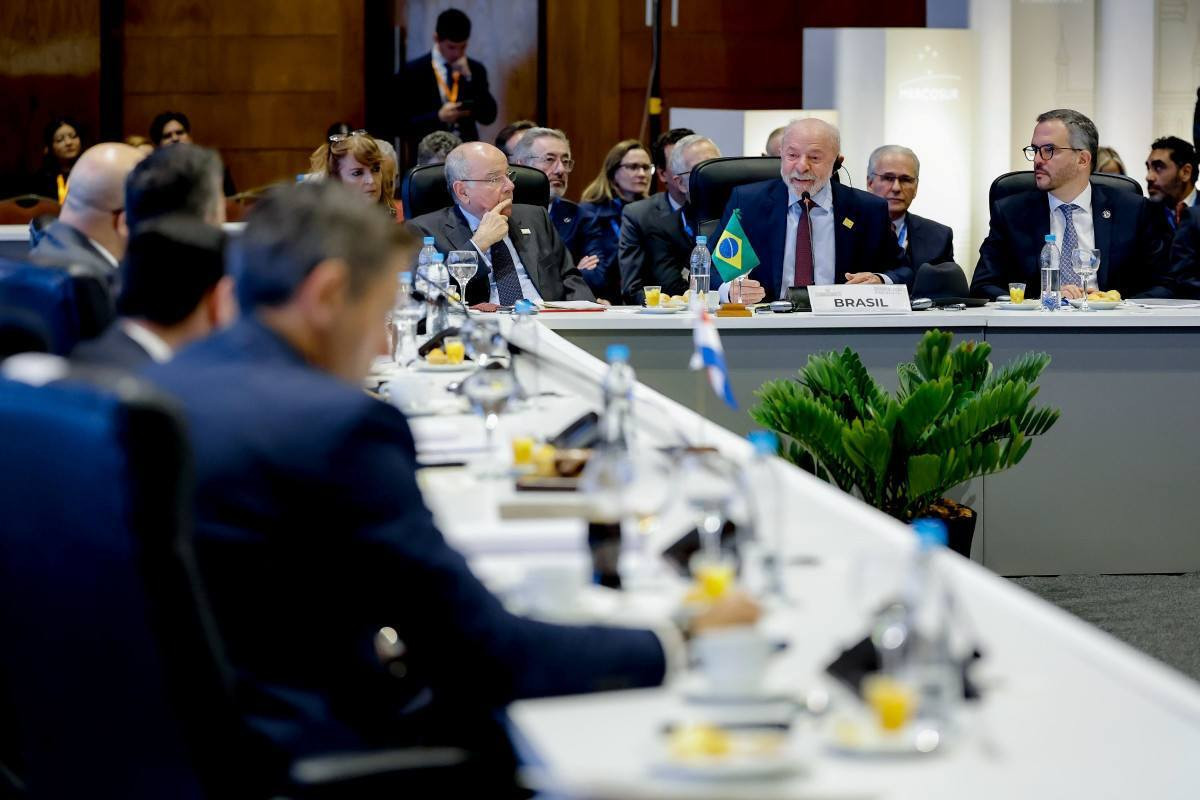 Lula defende prioridade ao Mercosul acima de correntes ideol&oacute;gicas