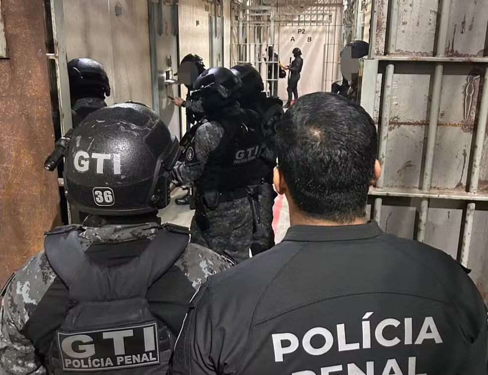 Megaopera&ccedil;&atilde;o mira atua&ccedil;&atilde;o do PCC em seis estados e cumpre 320 mandados