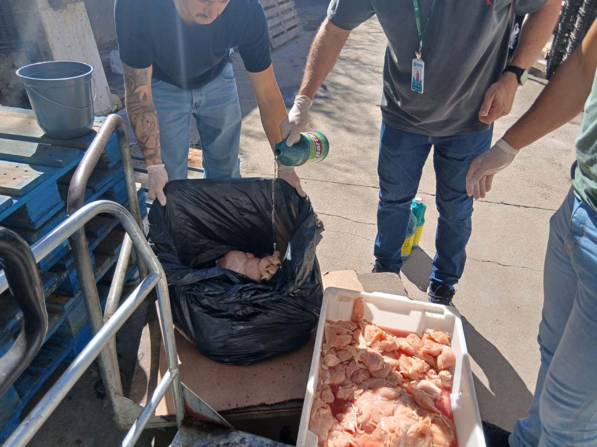 Prefeitura de Saquarema intensifica fiscaliza&ccedil;&atilde;o em supermercados