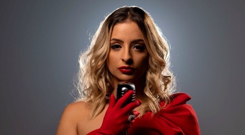 BRASILIANAS | Show gratuito de Ju Marques hoje, no Arrai&aacute; do Reciclando